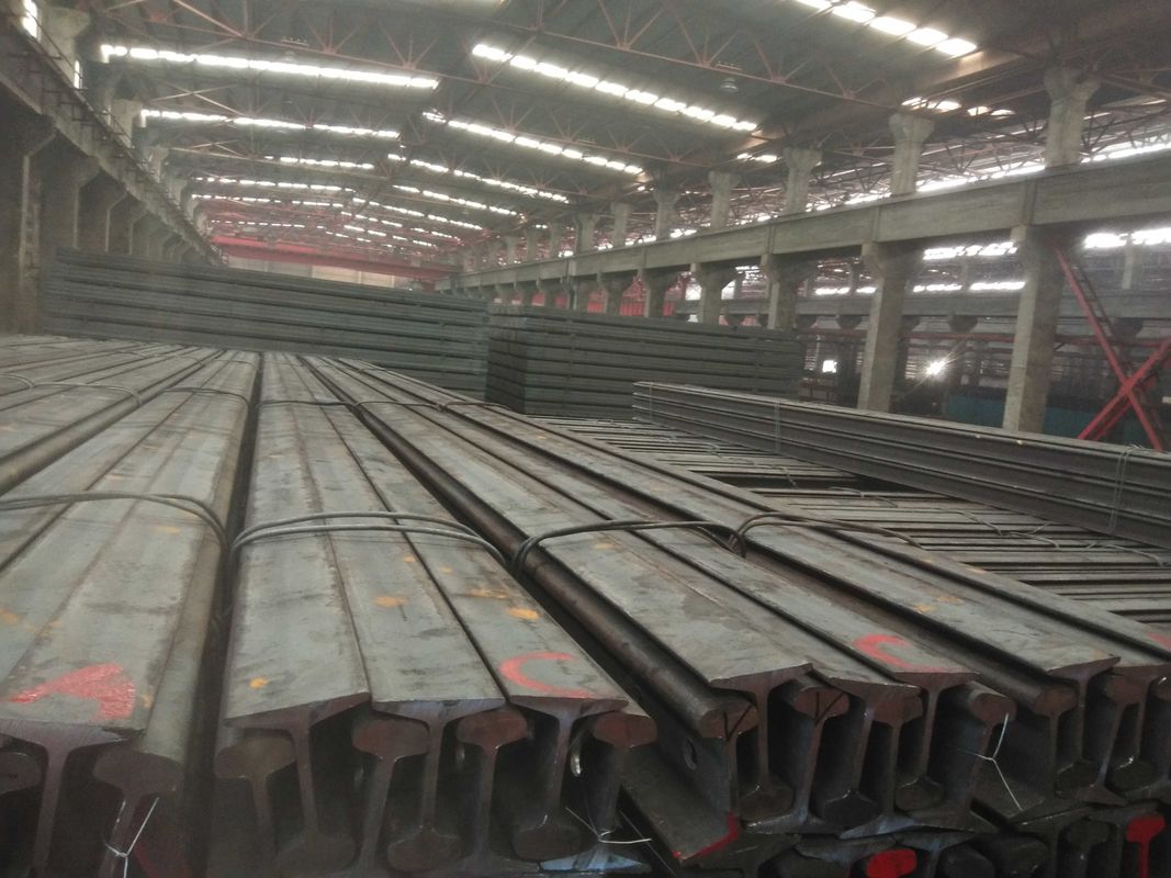 DIN 536 A100 Crane Rail , Train Rail Steel 12m 10m Size 900A Material