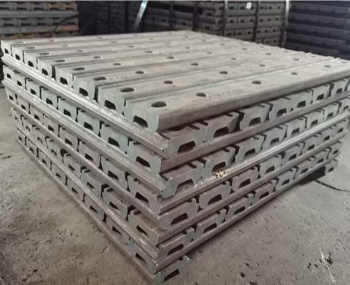 P65 Railway Fish Plate with 6 and 4 Holes for Stability