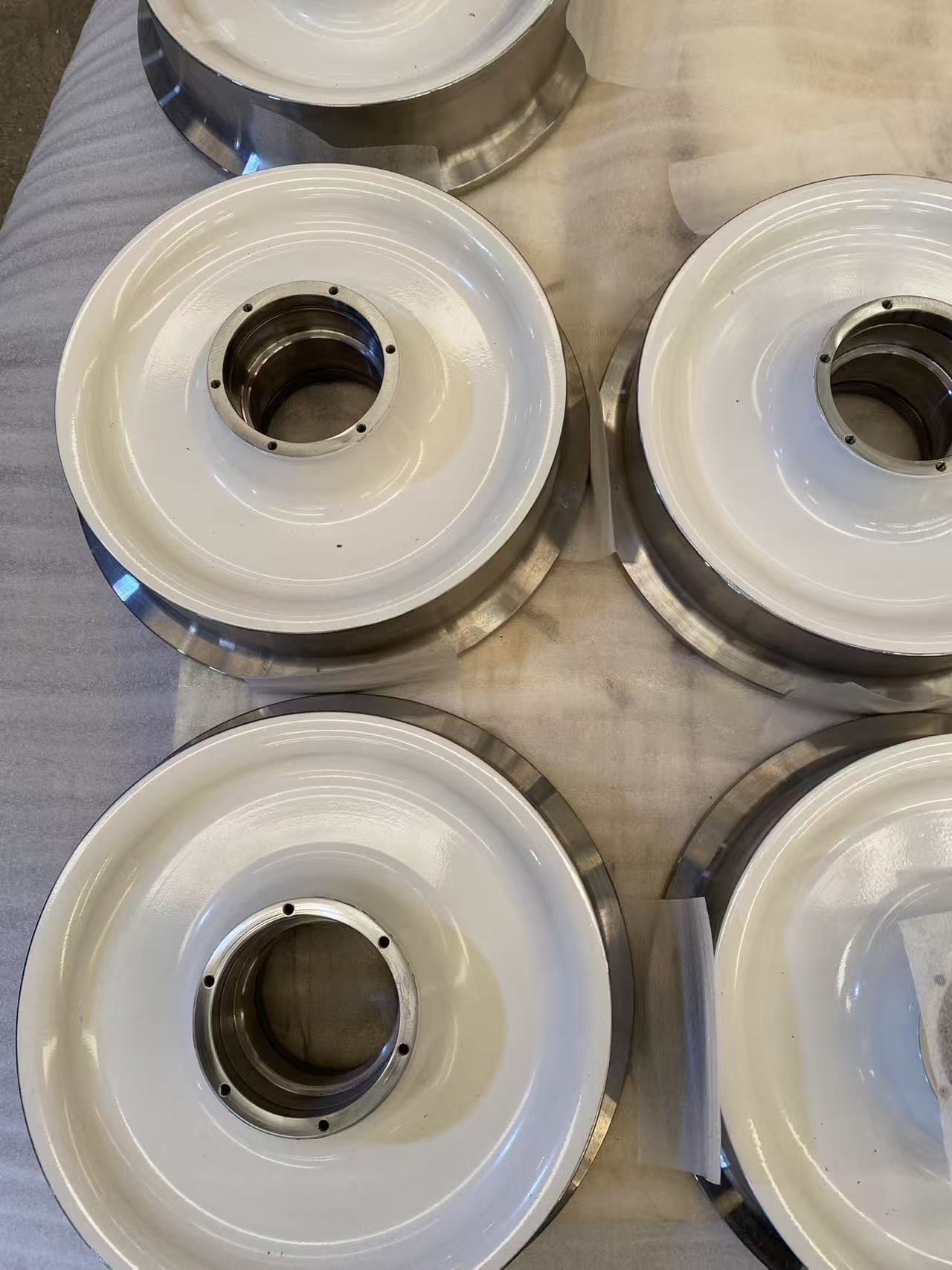Security Access Control Steel Rail Wheel Assembly Designed to Enhance ...