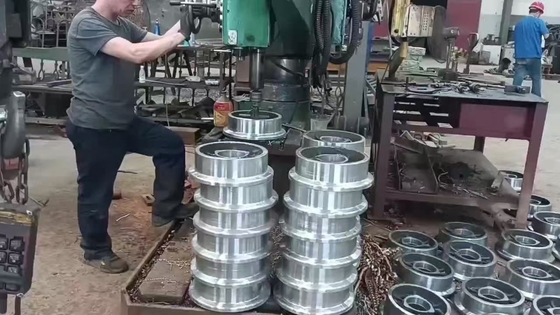 Precision Tolerance Forged Wheels For Trucks Machined With Strict Tolerance Control And Forged 4140 Alloy Steel Standards