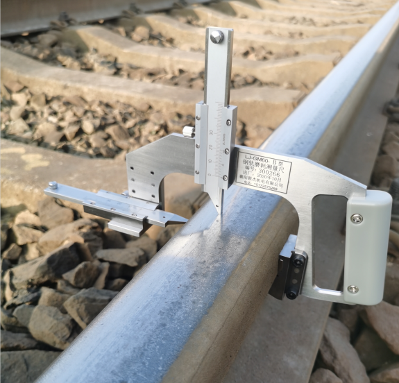 Mechanical Rail Track Measuring Equipment , Kingrail Rail Wear