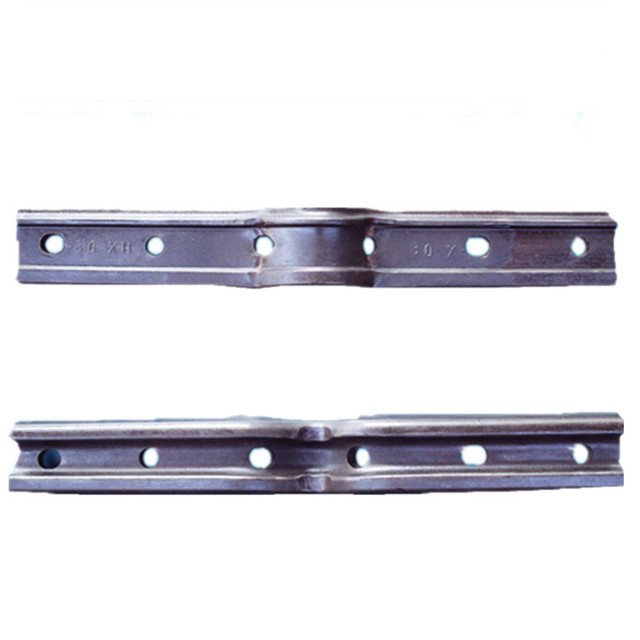 forging-casting-joggled-fish-plate-4-holes-for-uic54-60-stell-rails
